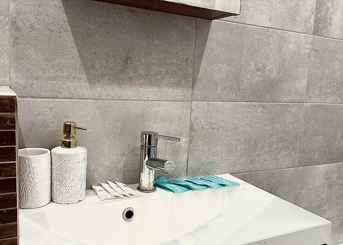 Apartament Blisko Centrum Warszawa